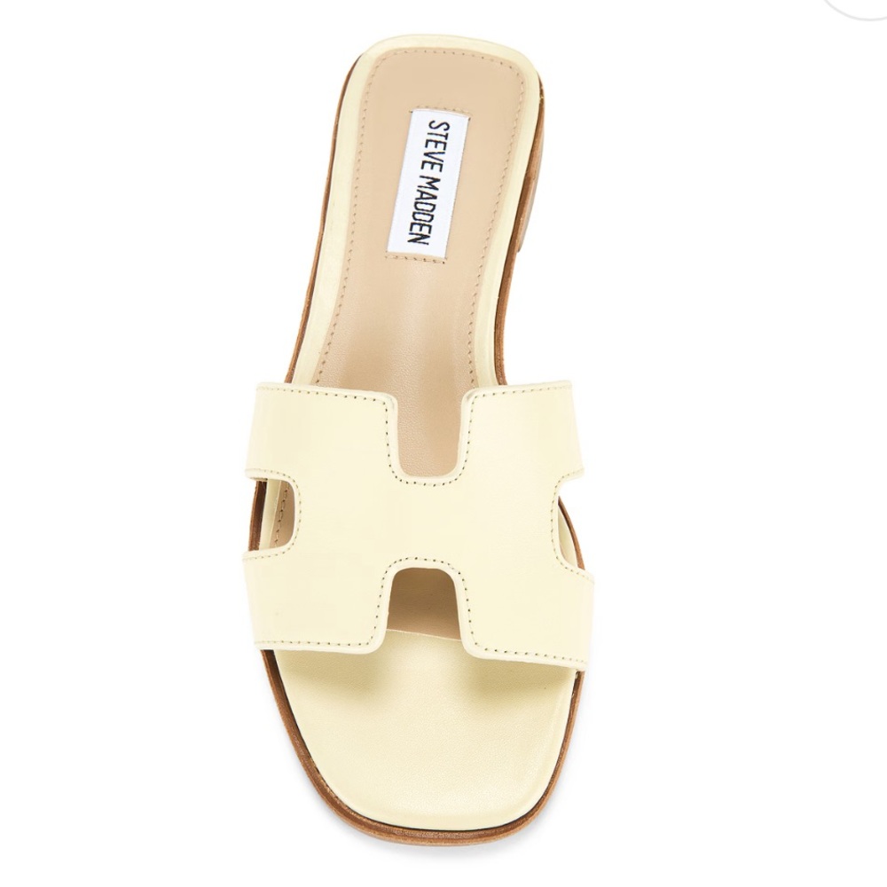 Steve Madden Hayden Sandals in Butter Yellow